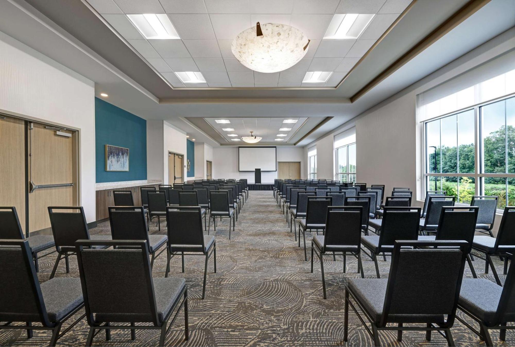 Hilton Garden Inn Manassas Exterior foto